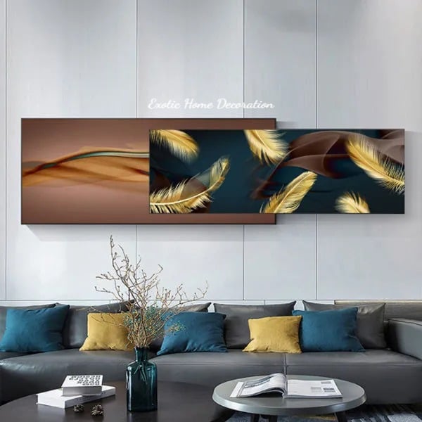 EHDHOR22 Sparkly Golden Feathers Burgundy Base